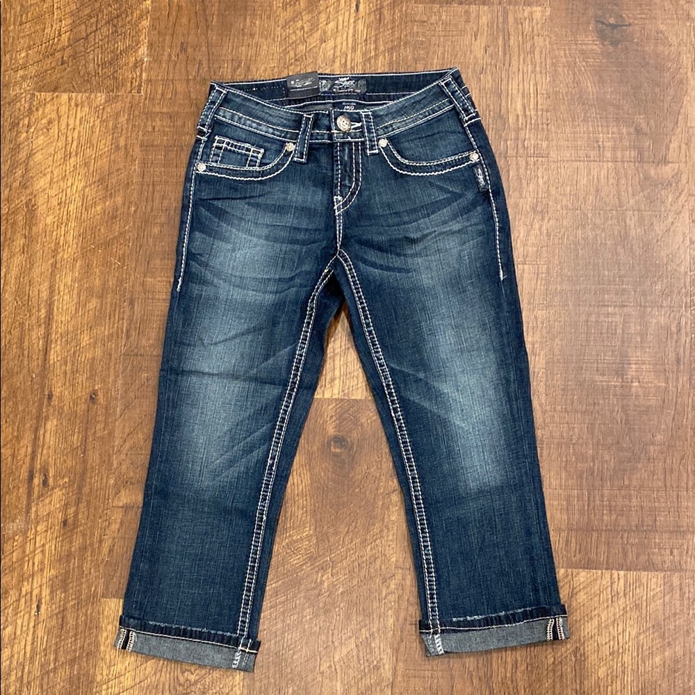 Silver Jeans Blue Denim Capris